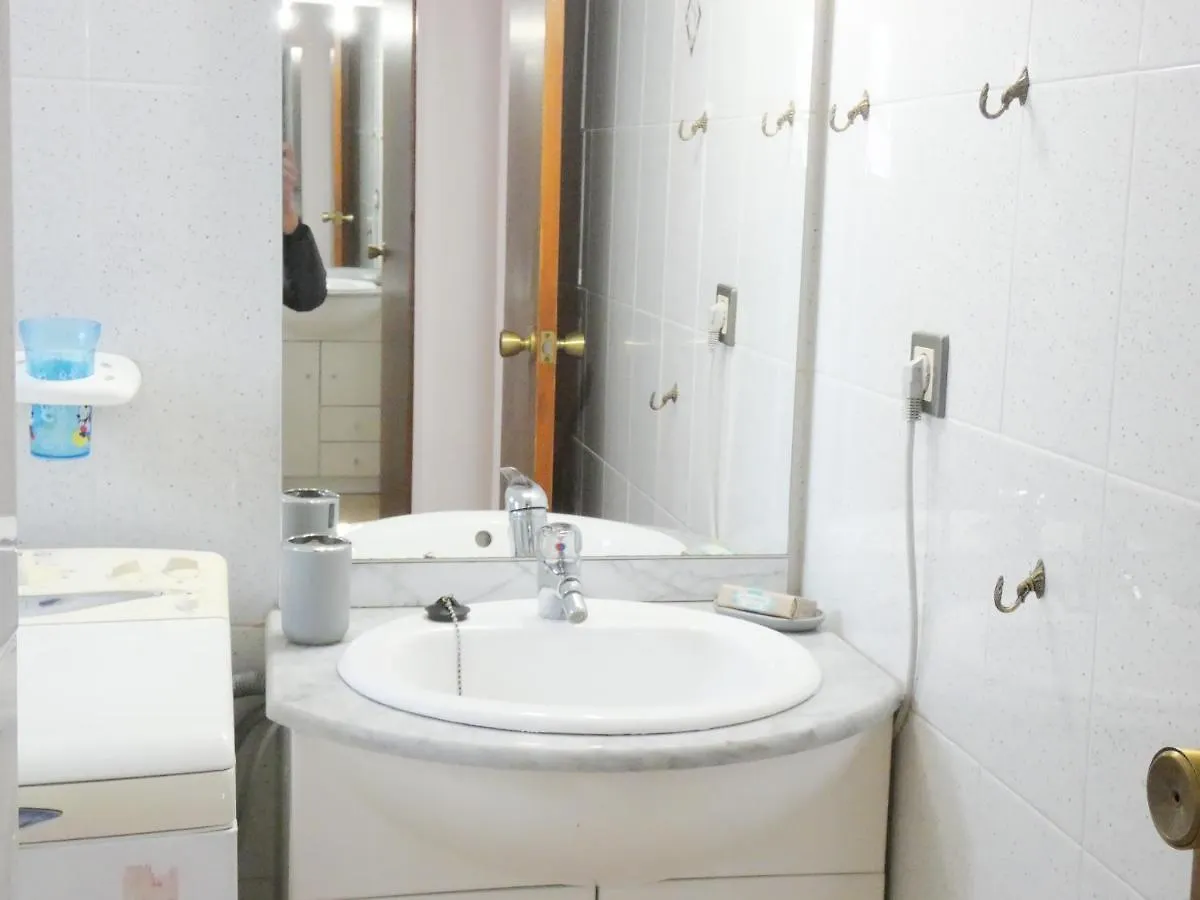 Apartamento La Platja 3C Apto. Con Un Dormitorio, 200M Playa Y Plaza De Parking Roses